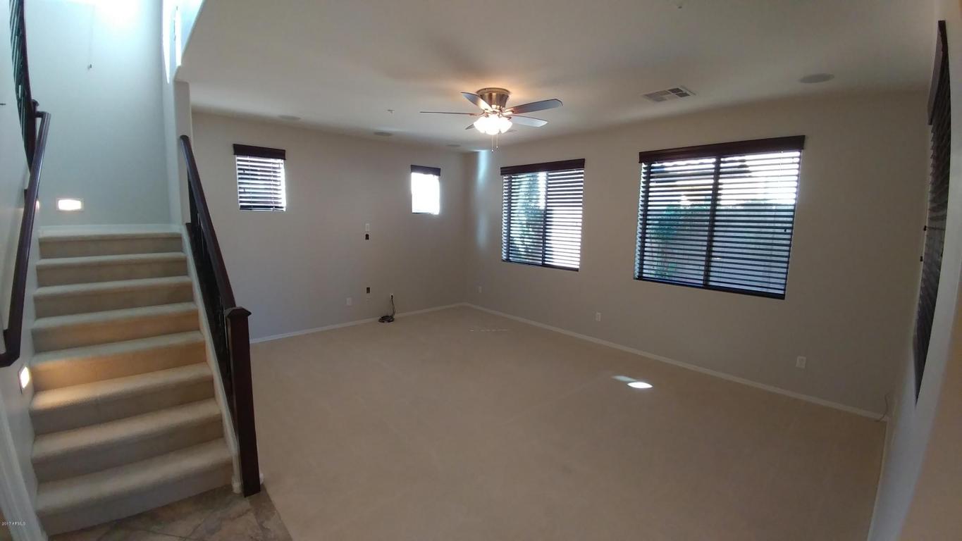 3300 E Meadowview Dr, Gilbert, AZ 85298 photo 9