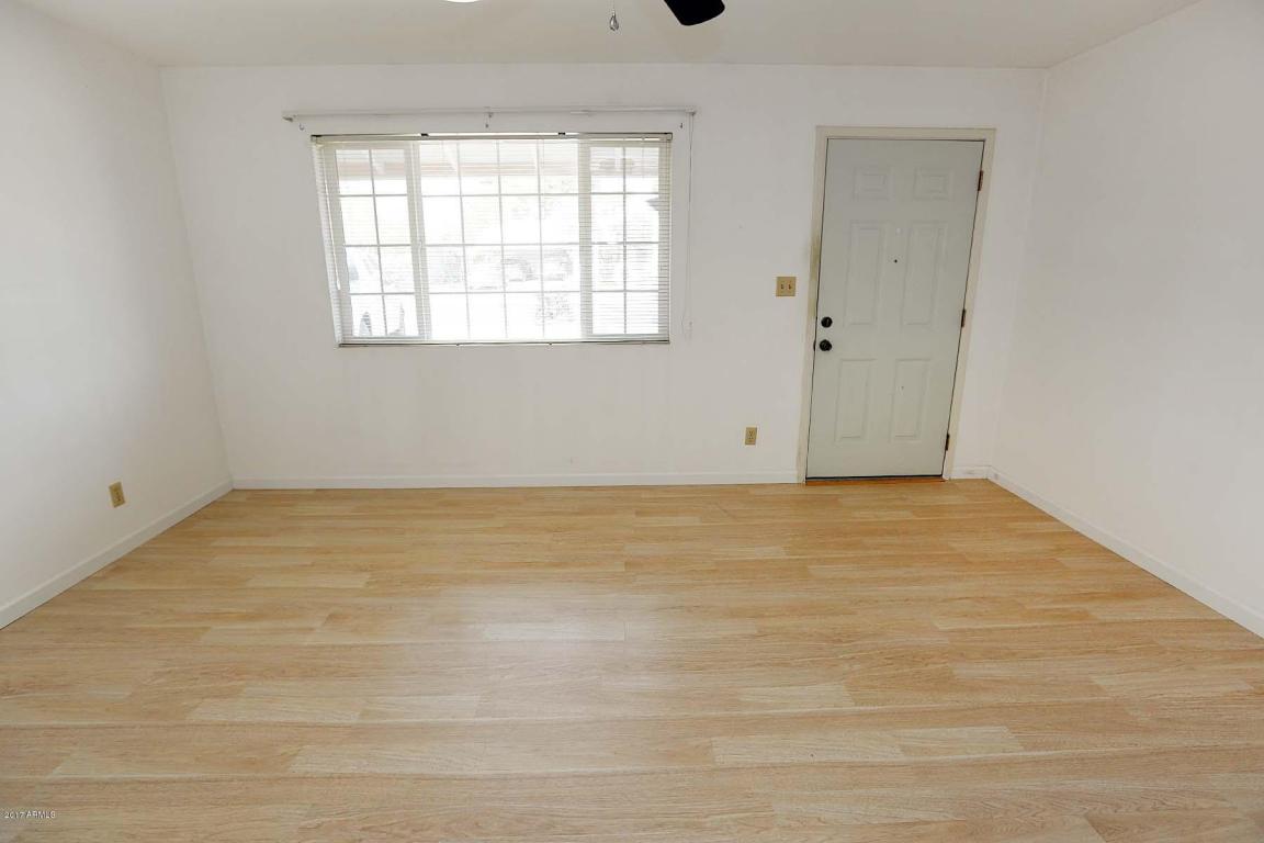 1027 E Marigold Ln, Tempe, AZ 85288 photo 4