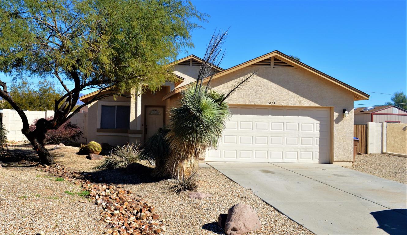 1815 S San Marcos Dr, Apache Junction, AZ 85120 photo 1