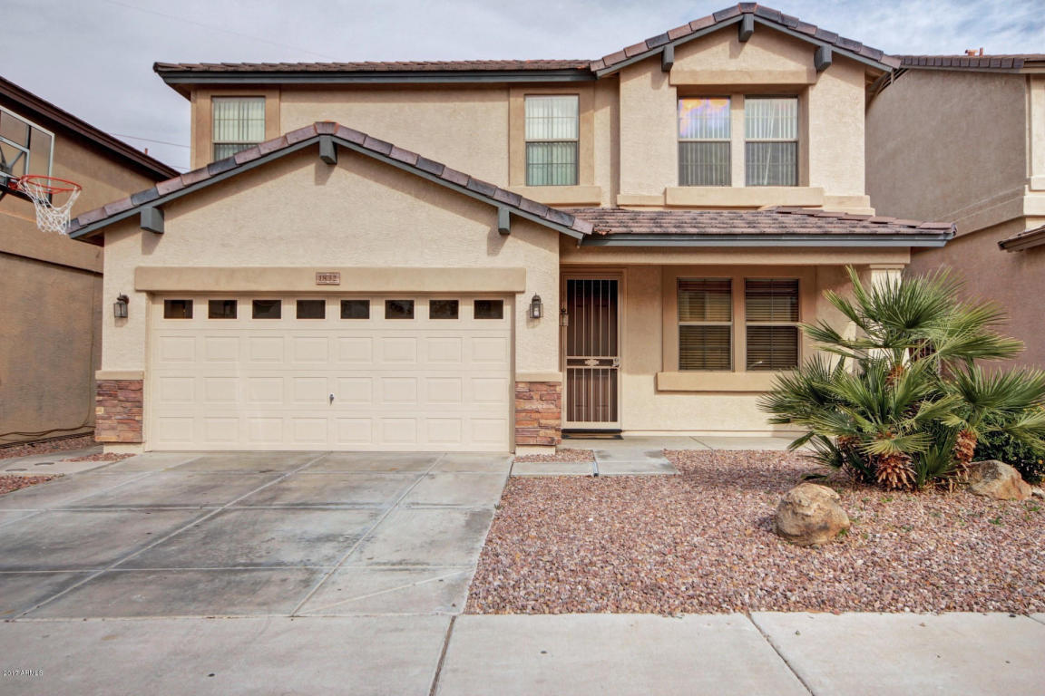 1832 E Daley Ln, Phoenix, AZ 85024 photo 2