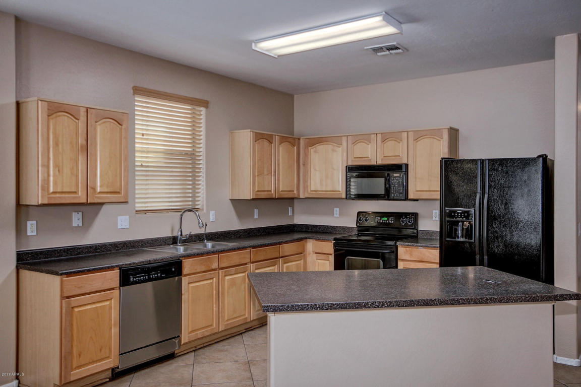 1832 E Daley Ln, Phoenix, AZ 85024 photo 7