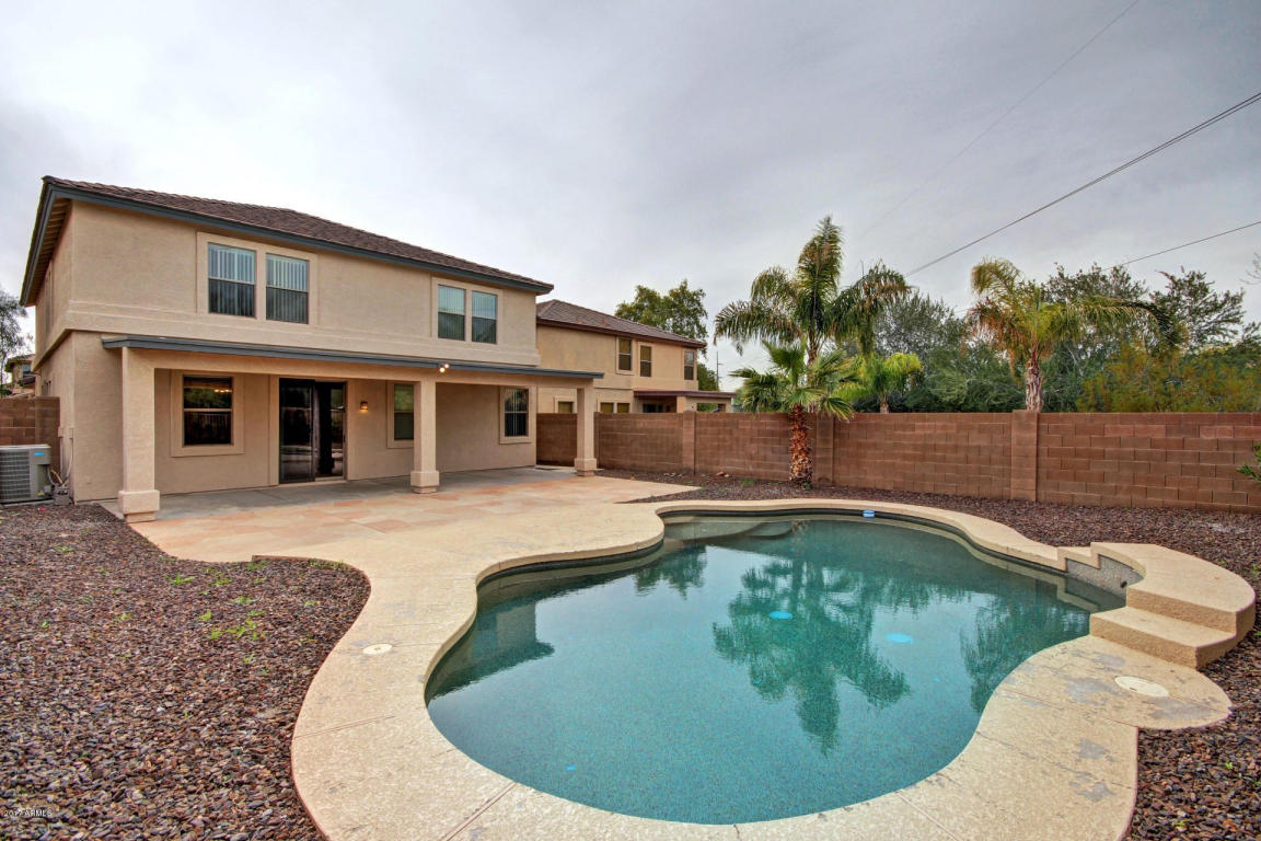 1832 E Daley Ln, Phoenix, AZ 85024 photo 1