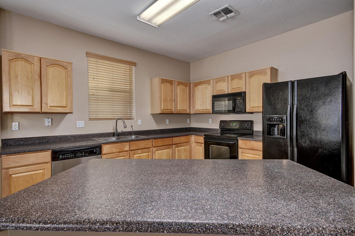1832 E Daley Ln, Phoenix, AZ 85024 photo 9