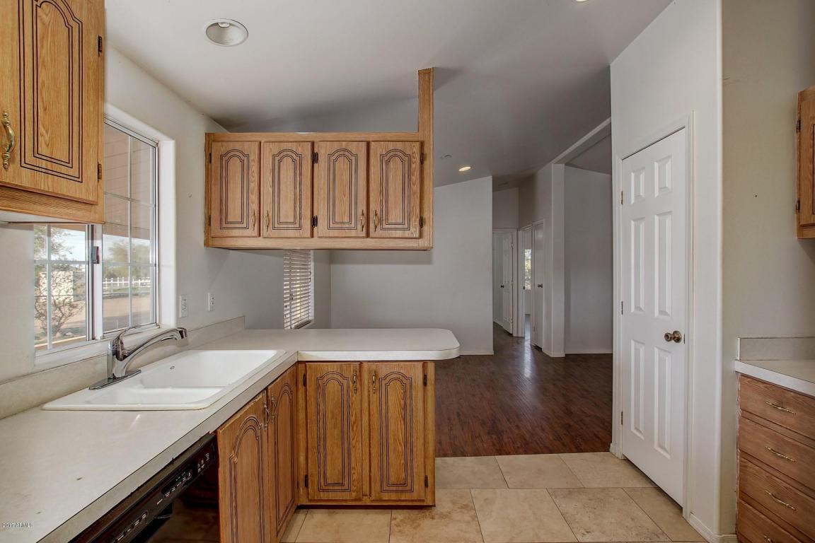 2243 E Carriage Dr, Phoenix, AZ 85086 photo 13