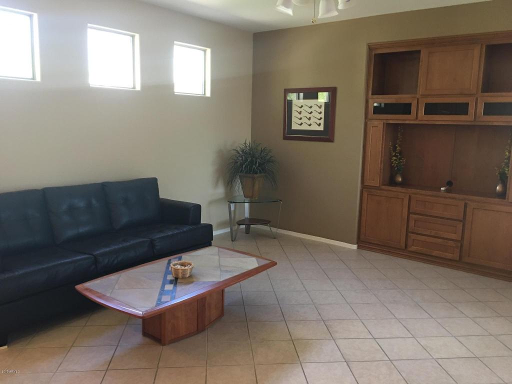 855 S 132nd St, Gilbert, AZ 85233 photo 4