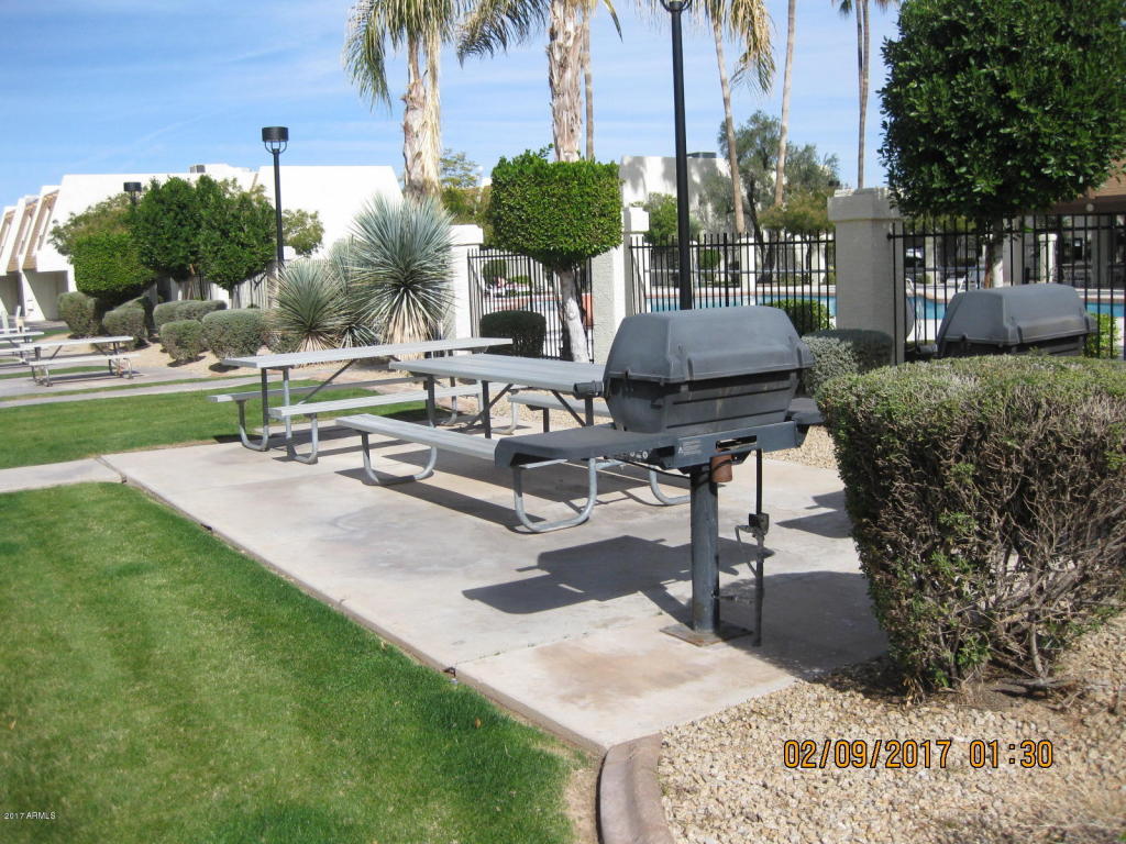 5266 S Deborah Dr S, Tempe, AZ 85283 photo 5