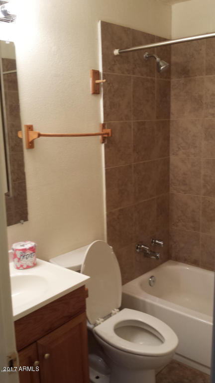 2724 E Mobile Ln, Phoenix, AZ 85040 photo 3