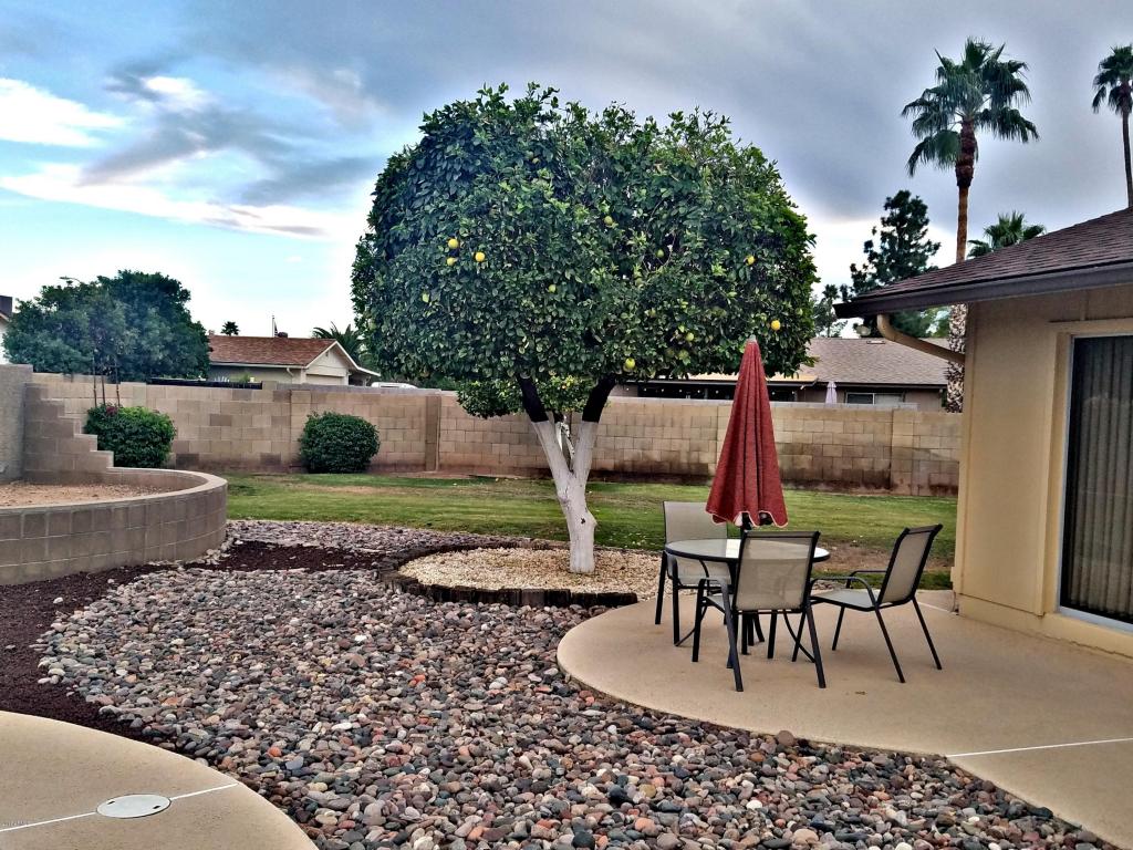 2319 E Broadmor Dr, Tempe, AZ 85282 photo 9