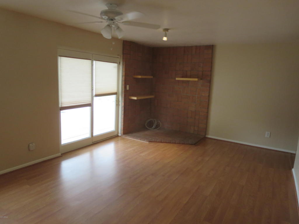 1002 E Keim Dr, Phoenix, AZ 85014 photo 4