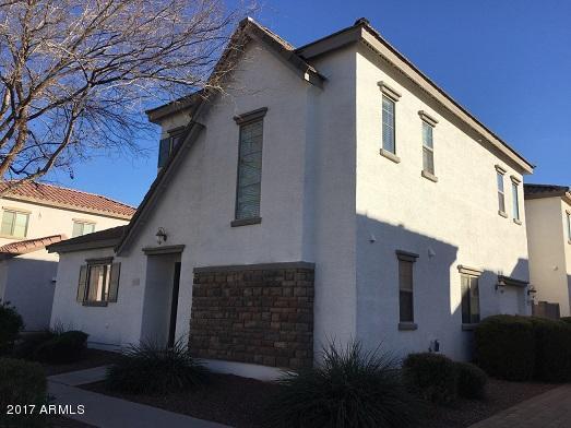 4649 E Laurel Ave, Gilbert, AZ 85234 photo 2