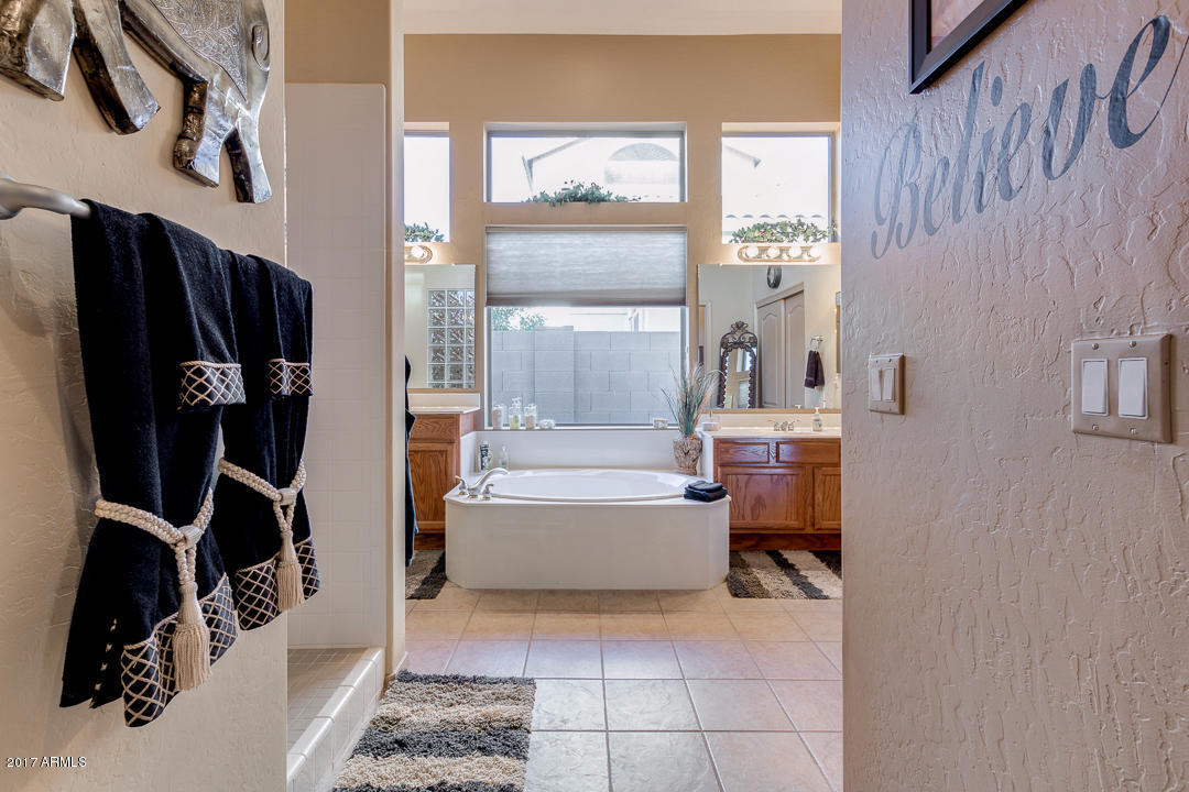 8217 E Sienna St, Mesa, AZ 85207 photo 49