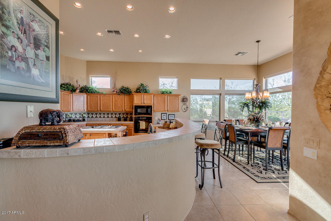 8217 E Sienna St, Mesa, AZ 85207 photo 34
