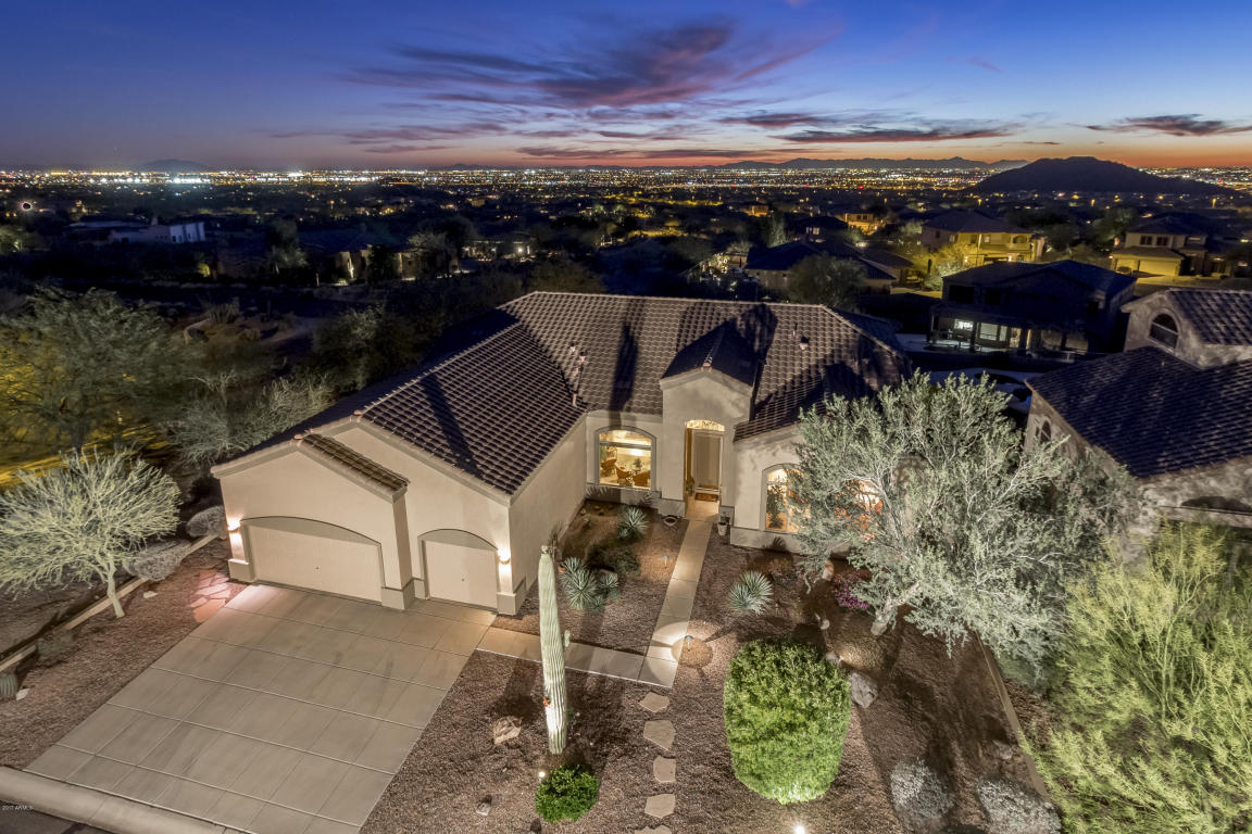 8217 E Sienna St, Mesa, AZ 85207 photo 3