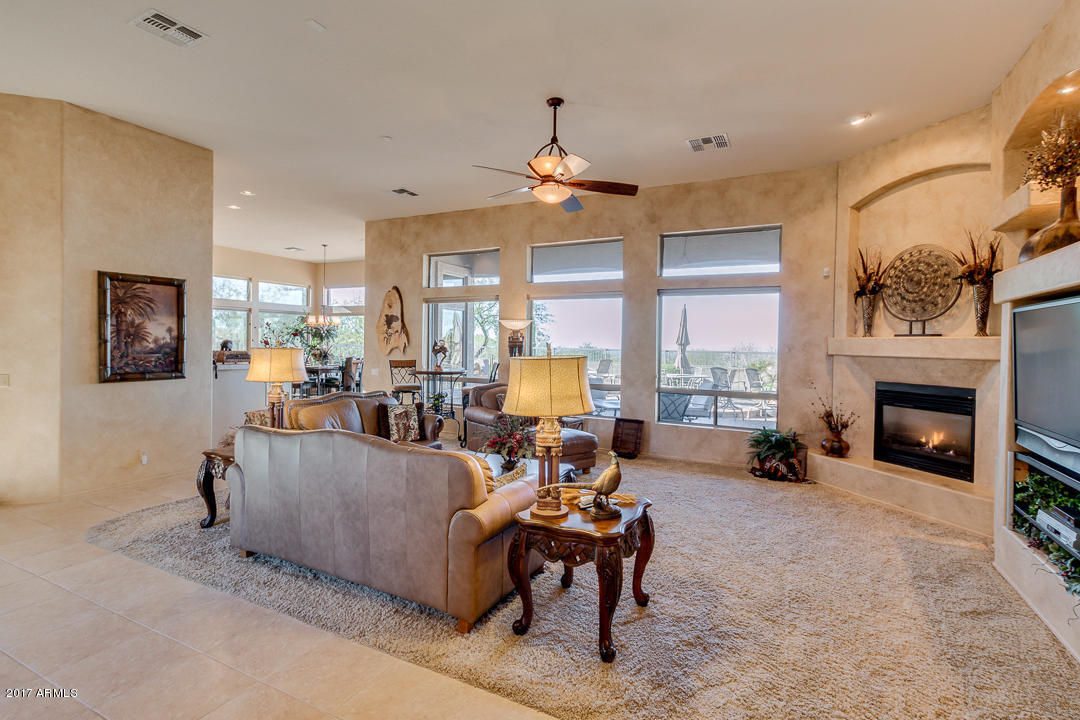 8217 E Sienna St, Mesa, AZ 85207 photo 27