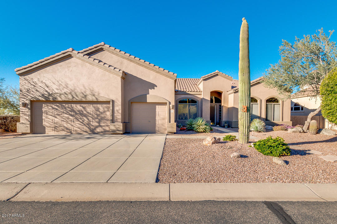 8217 E Sienna St, Mesa, AZ 85207 photo 18