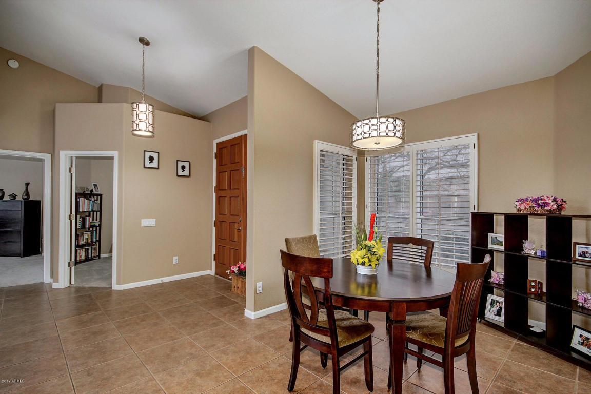 4582 E Chuckwalla Cyn, Phoenix, AZ 85044 photo 8