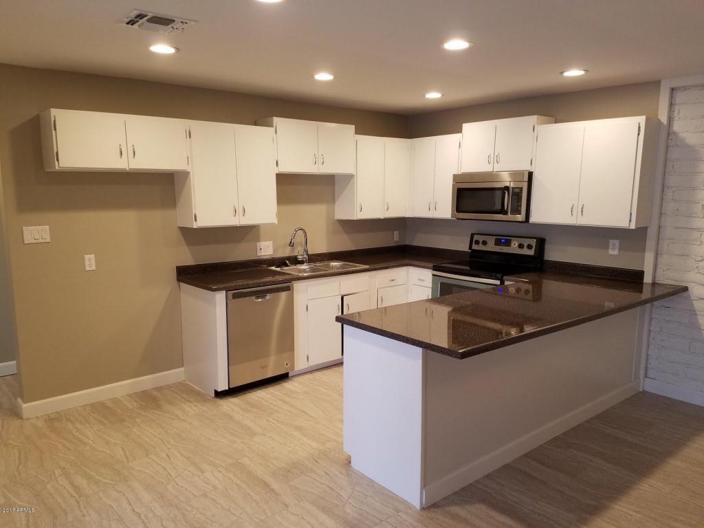 8601 S 16th Pl, Phoenix, AZ 85042 photo 3