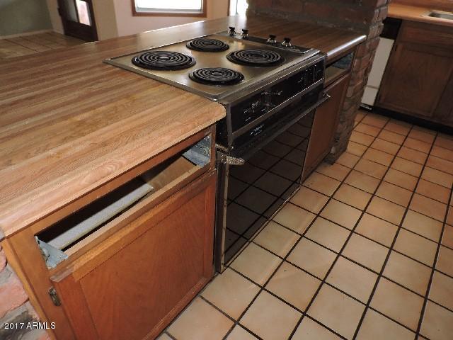 18449 N 1st Ave, Phoenix, AZ 85023 photo 10