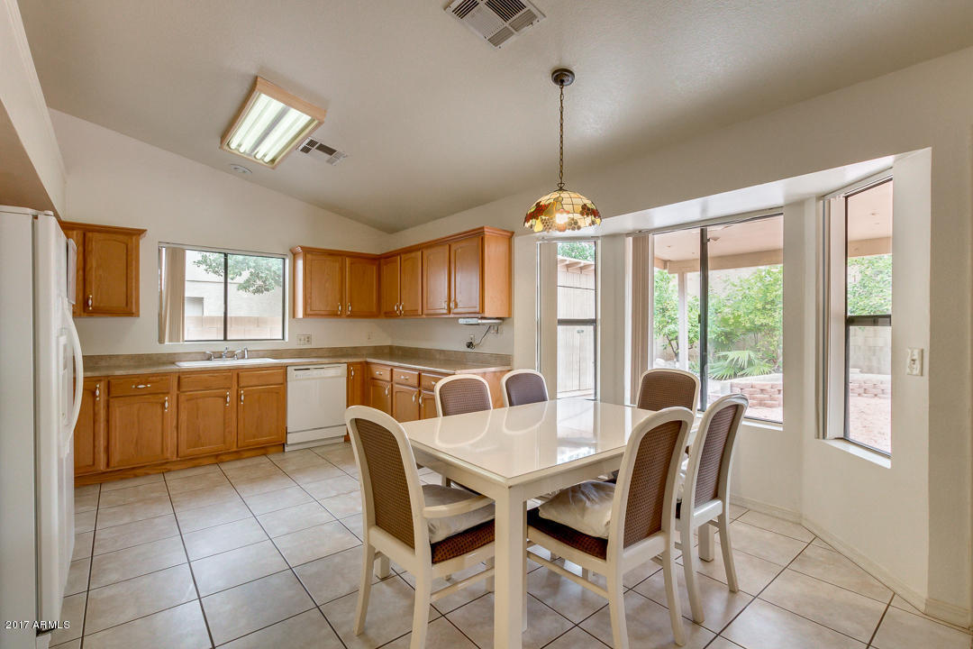 5808 Enrose St, Mesa, AZ 85205 photo 5
