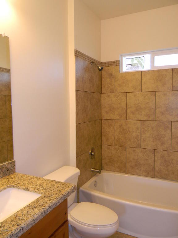 2816 E Mobile Ln, Phoenix, AZ 85040 photo 10