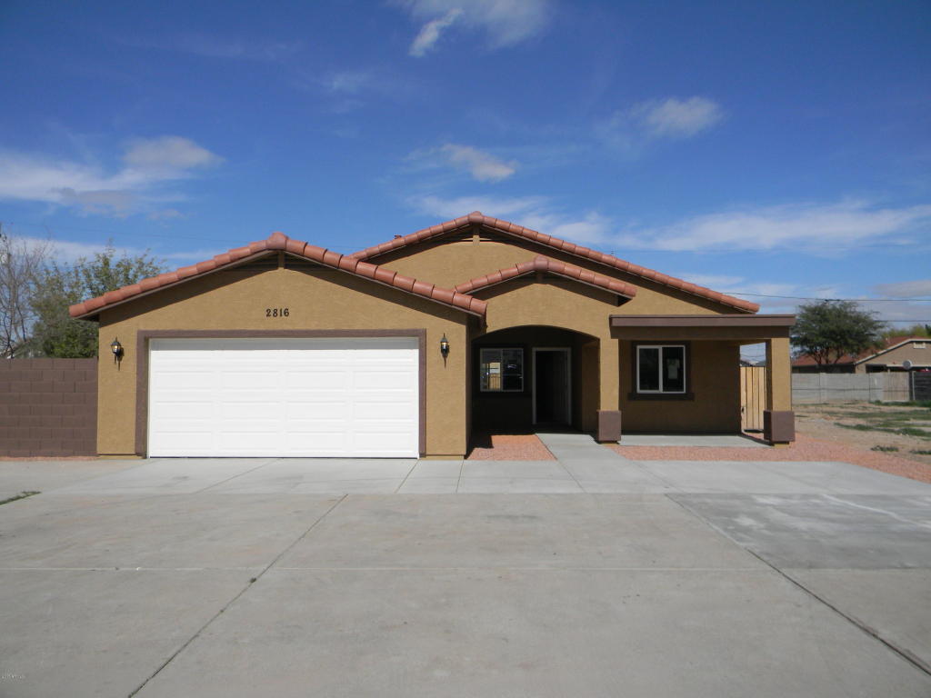 2816 E Mobile Ln, Phoenix, AZ 85040 photo 2