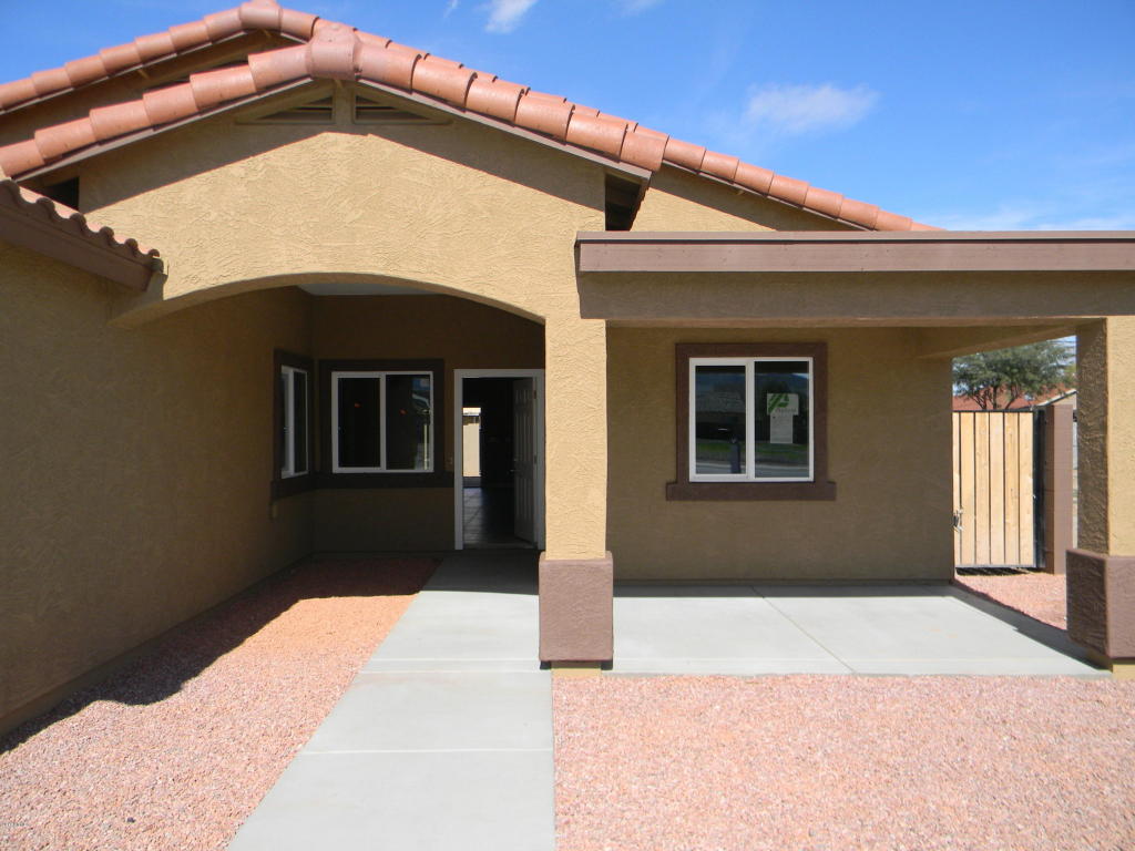 2816 E Mobile Ln, Phoenix, AZ 85040 photo 4
