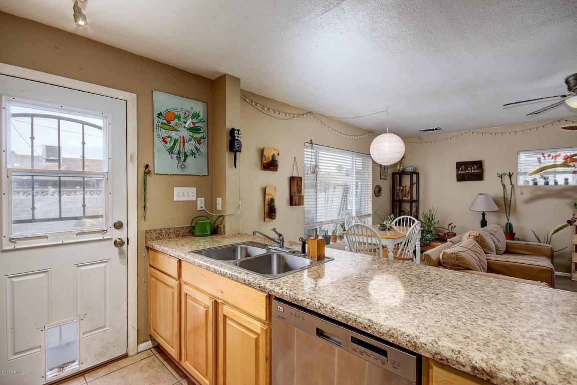 1020 E Concorda Dr, Tempe, AZ 85282 photo 14