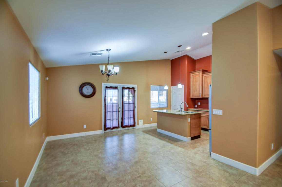 1728 Encinas Ln, Phoenix, AZ 85040 photo 9