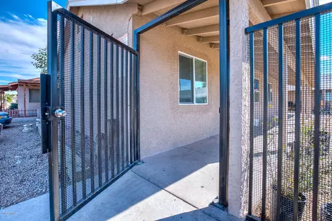 715 E Mobile Ln, Phoenix, AZ 85040 photo 18