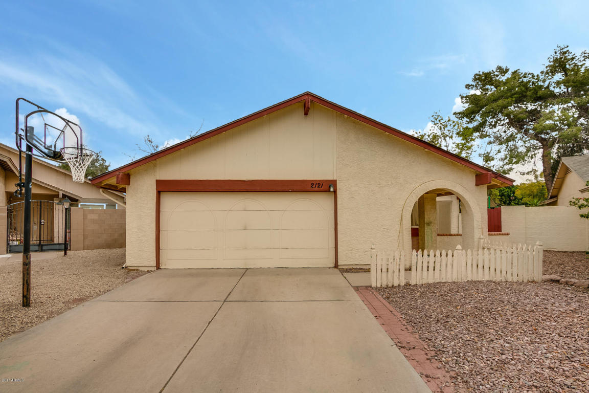 2121 W Jibsail Loop, Mesa, AZ 85202 photo 2