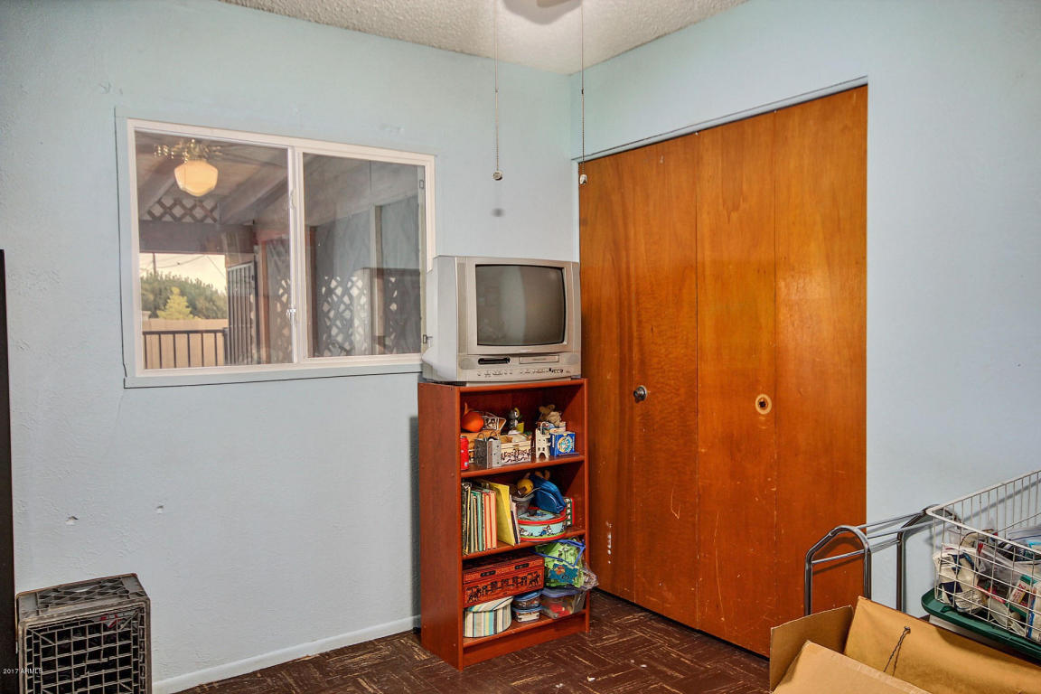 4022 N 79th Dr, Phoenix, AZ 85033 photo 9