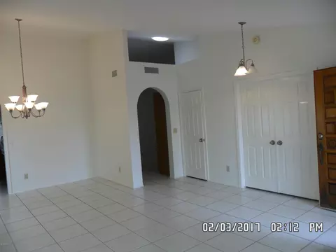 3319 E Dry Creek Rd, Phoenix, AZ 85044 photo 5