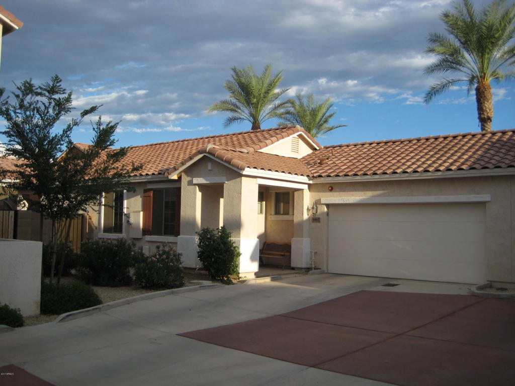 3867 E Palmer St, Gilbert, AZ 85298 photo 1