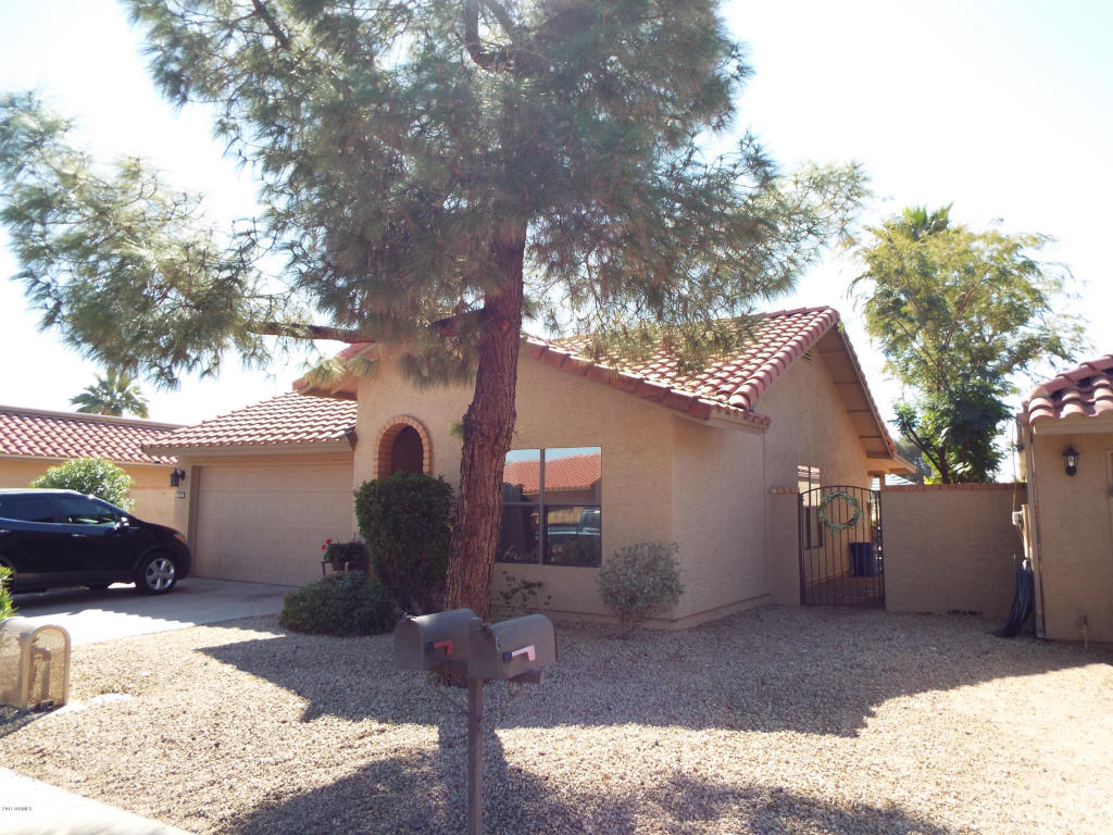 4365 E Sandia St, Phoenix, AZ 85044 photo 1
