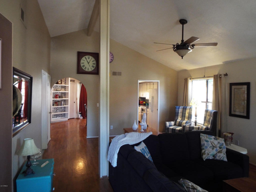 4365 E Sandia St, Phoenix, AZ 85044 photo 4