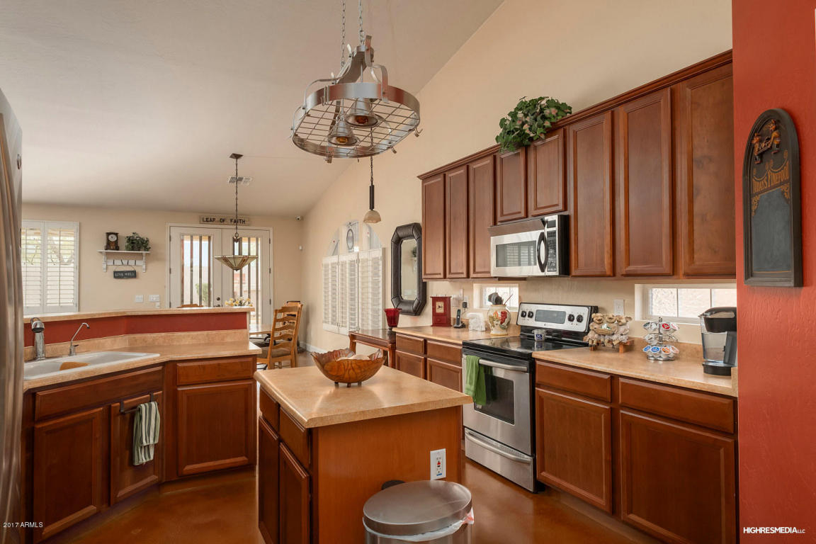 2021 W Carter Rd, Phoenix, AZ 85041 photo 8
