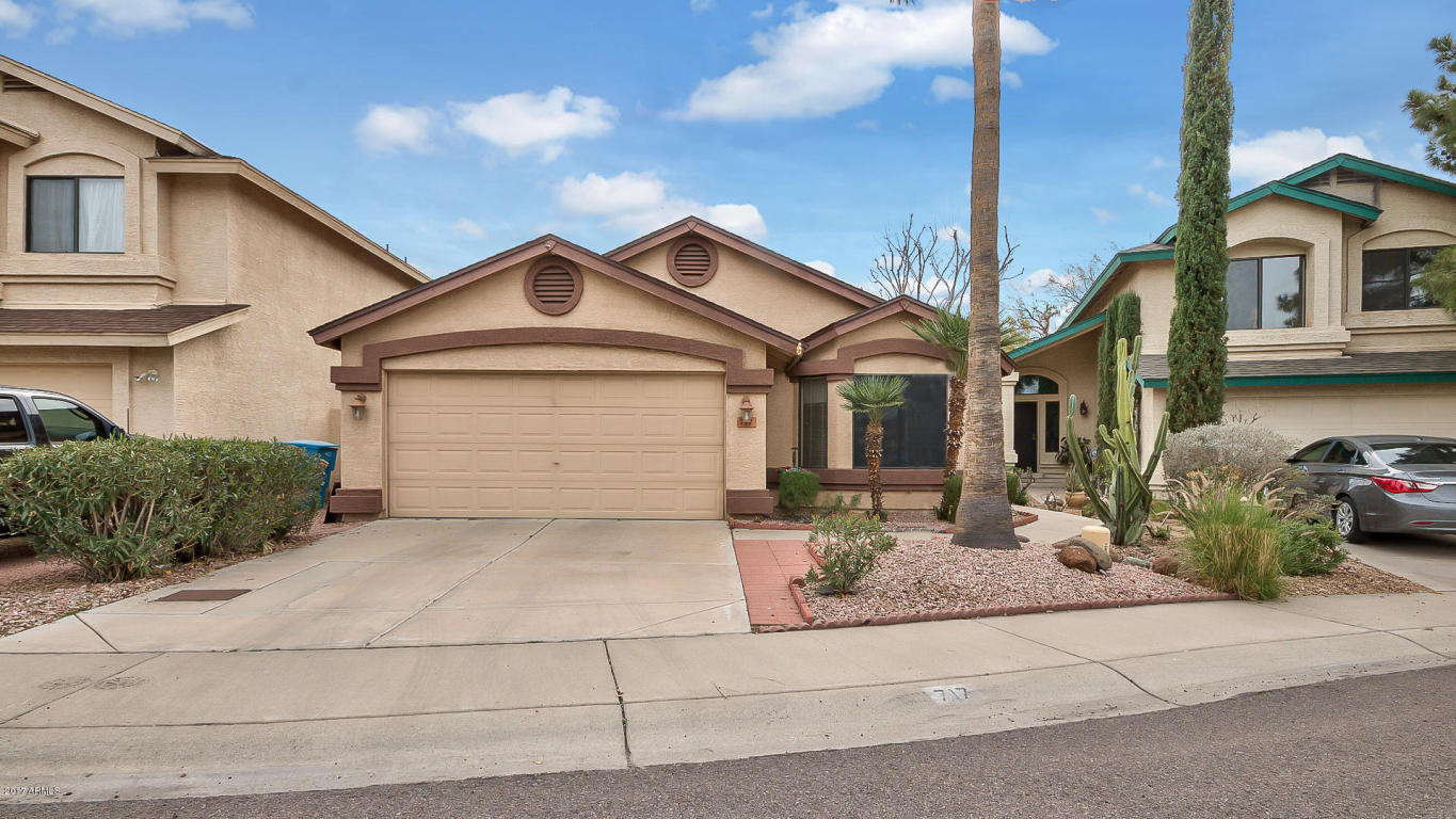 717 E Rosemonte Dr, Phoenix, AZ 85024 photo 2