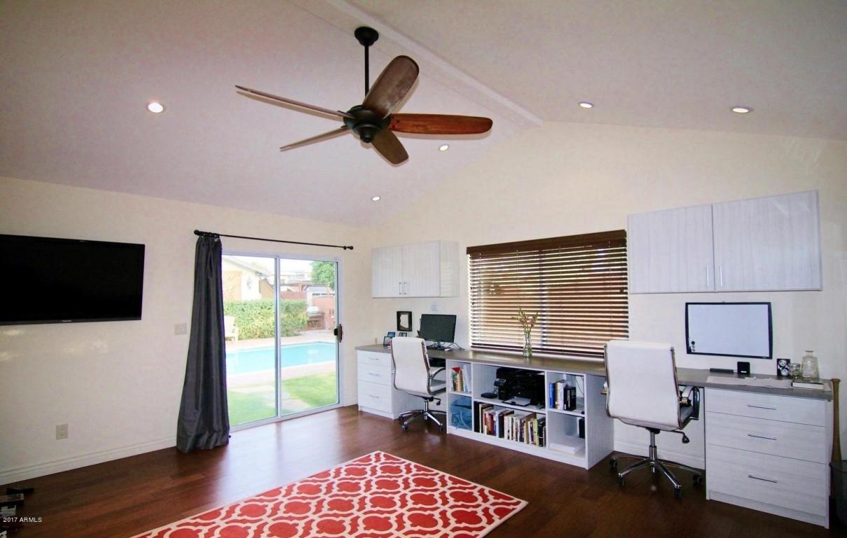 3231 E Hazelwood St, Phoenix, AZ 85018 photo 4