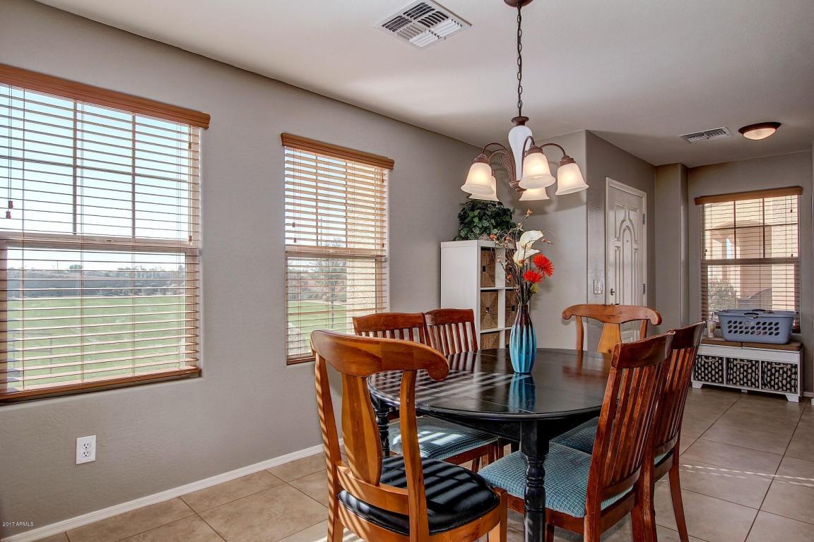 2256 S Buckaroo Trl, Gilbert, AZ 85295 photo 11