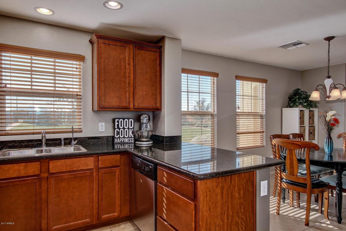 2256 S Buckaroo Trl, Gilbert, AZ 85295 photo 12
