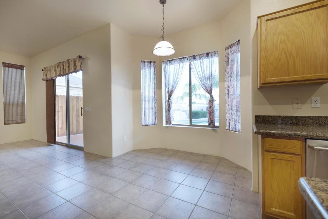 2441 E Grovers Ave, Phoenix, AZ 85032 photo 9