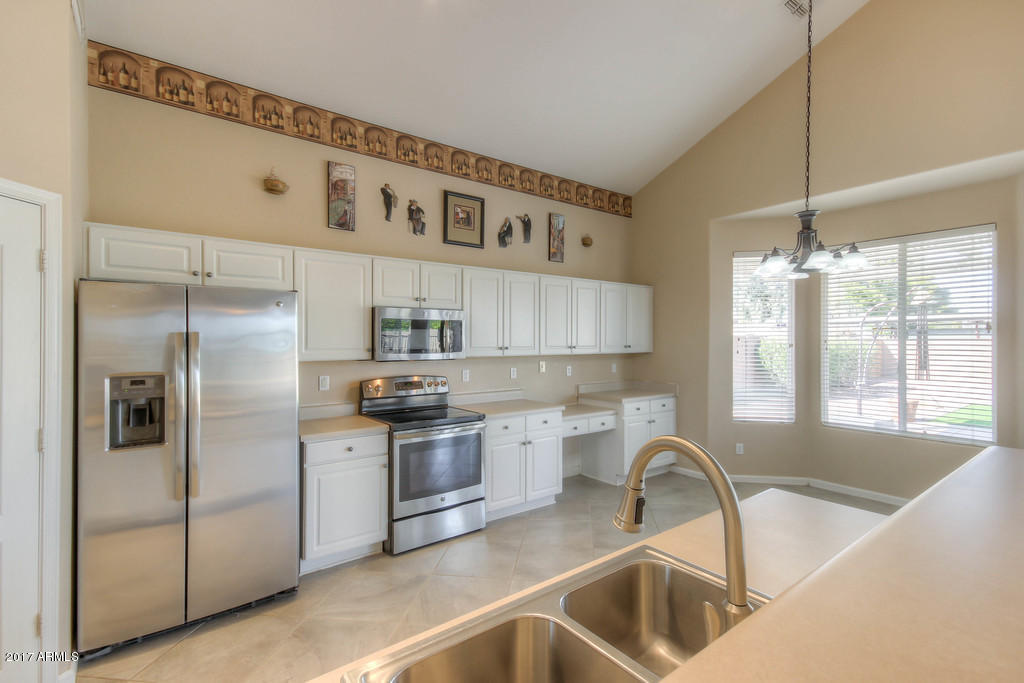 126 E Gail Dr, Gilbert, AZ 85296 photo 23
