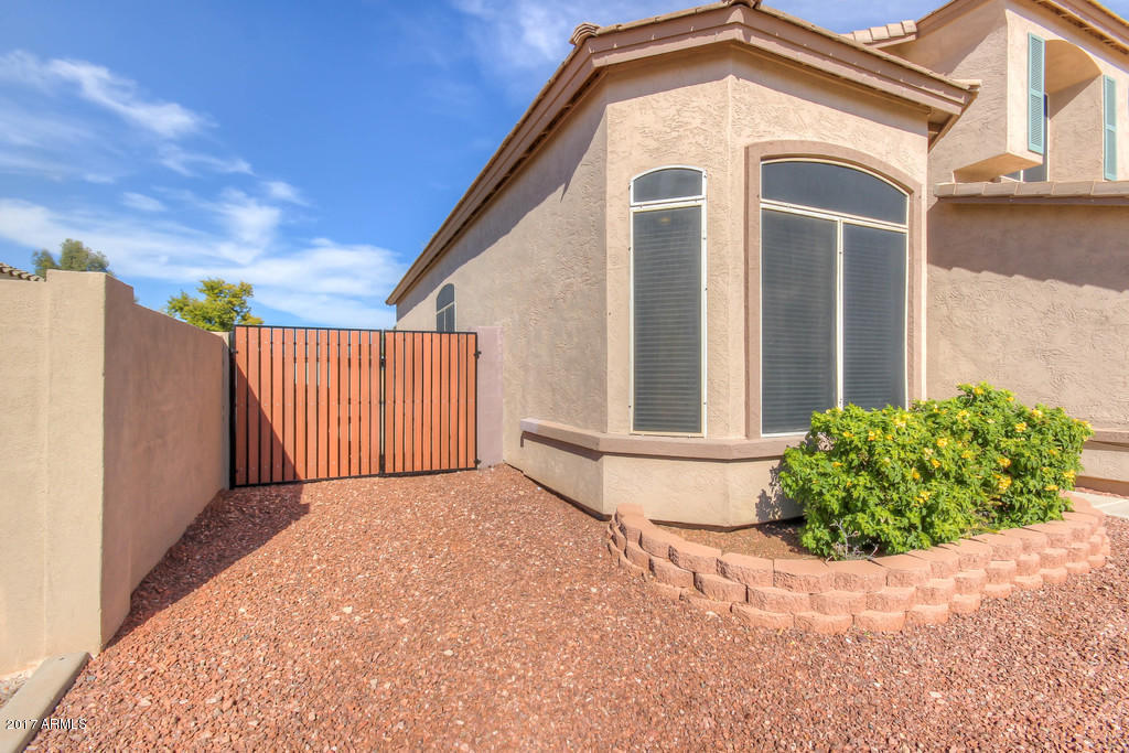 126 E Gail Dr, Gilbert, AZ 85296 photo 4