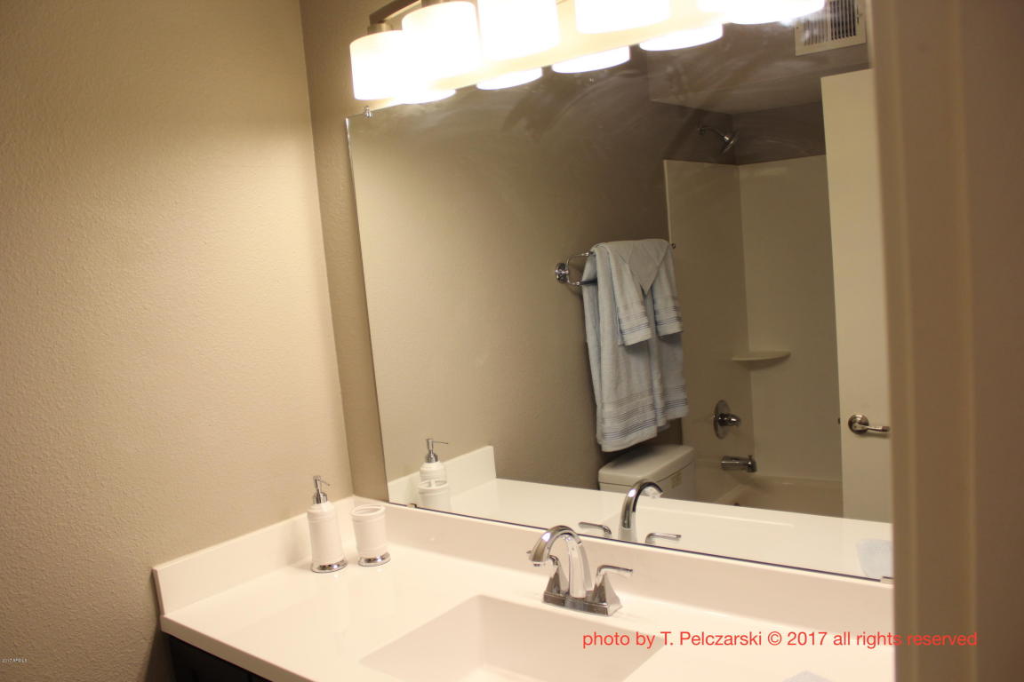 520 E Westchester Dr, Tempe, AZ 85283 photo 13