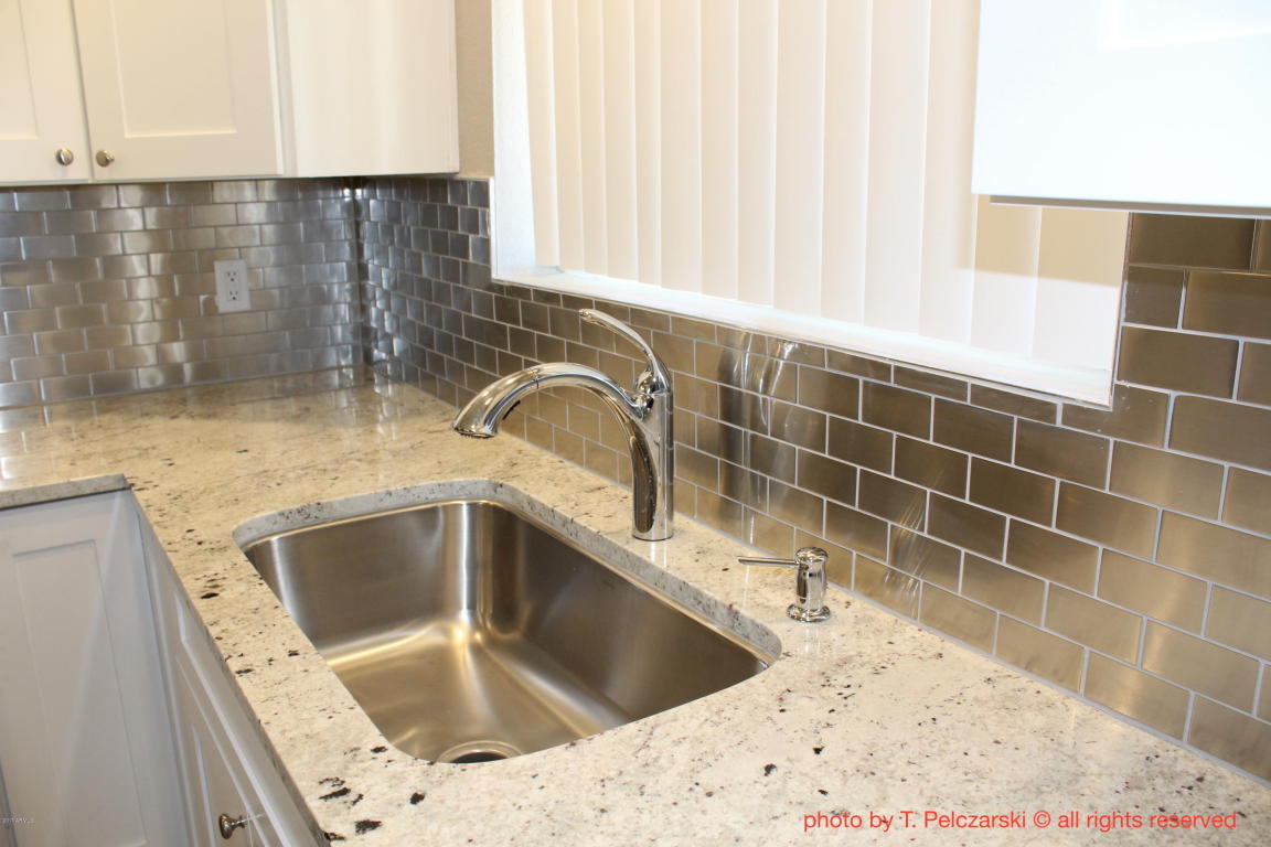 520 E Westchester Dr, Tempe, AZ 85283 photo 6