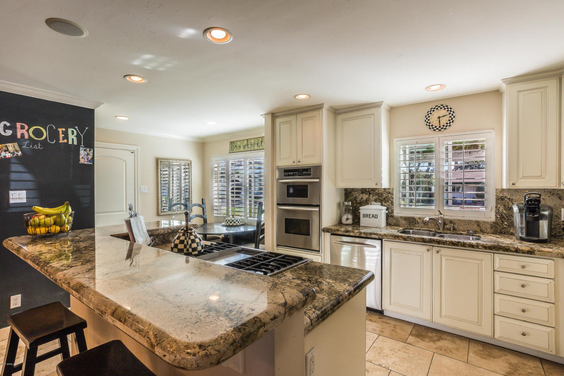 4102 E Patricia Jane Dr, Phoenix, AZ 85018 photo 10