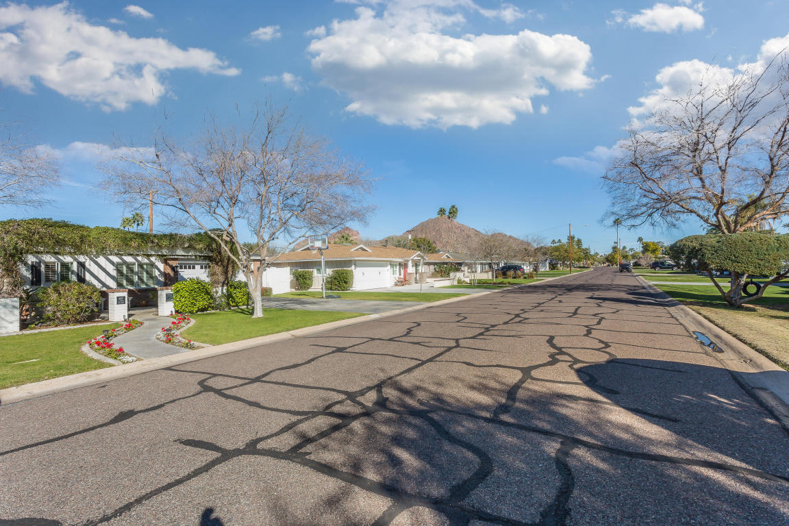 4102 E Patricia Jane Dr, Phoenix, AZ 85018 photo 4