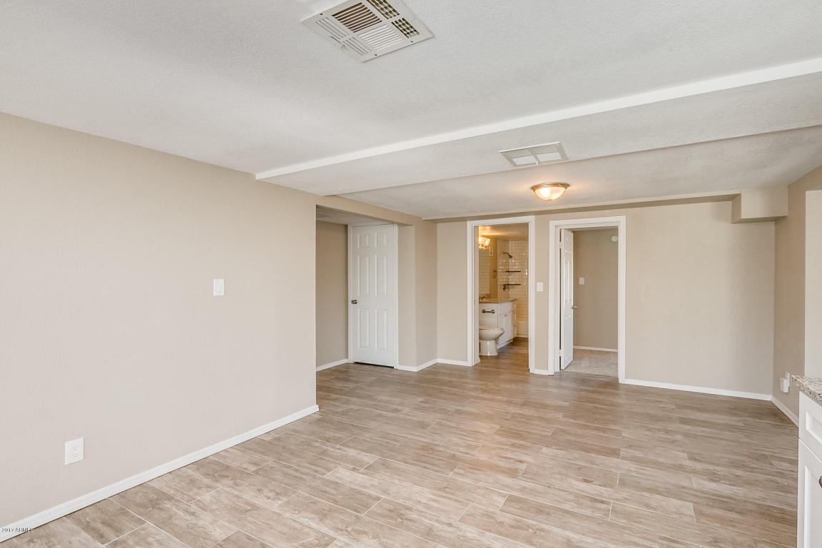 562 S Horne Rd, Mesa, AZ 85204 photo 9