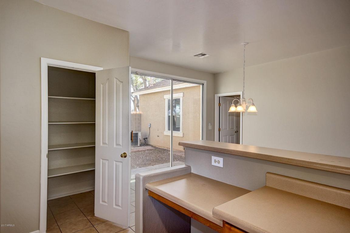 4374 E Spawn Ln, Gilbert, AZ 85296 photo 4
