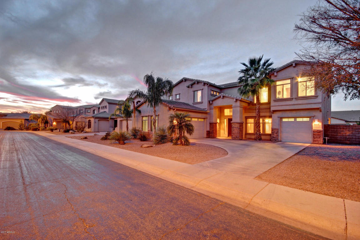 948 E Benrich Dr, Gilbert, AZ 85295 photo 2